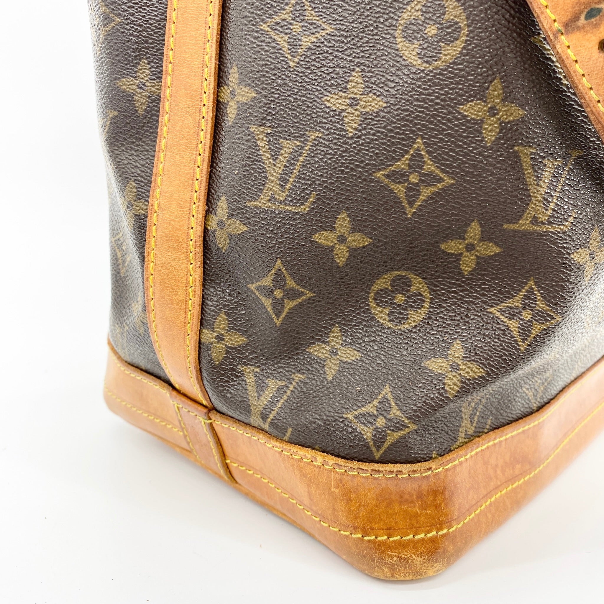 Noe Monogram Canvas Bag