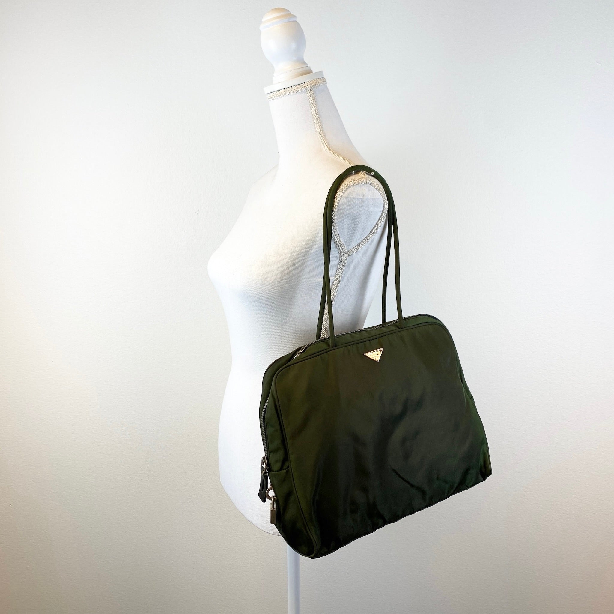 Nylon Laptop Shoulder Bag Dark Green - Vintage Luxuries