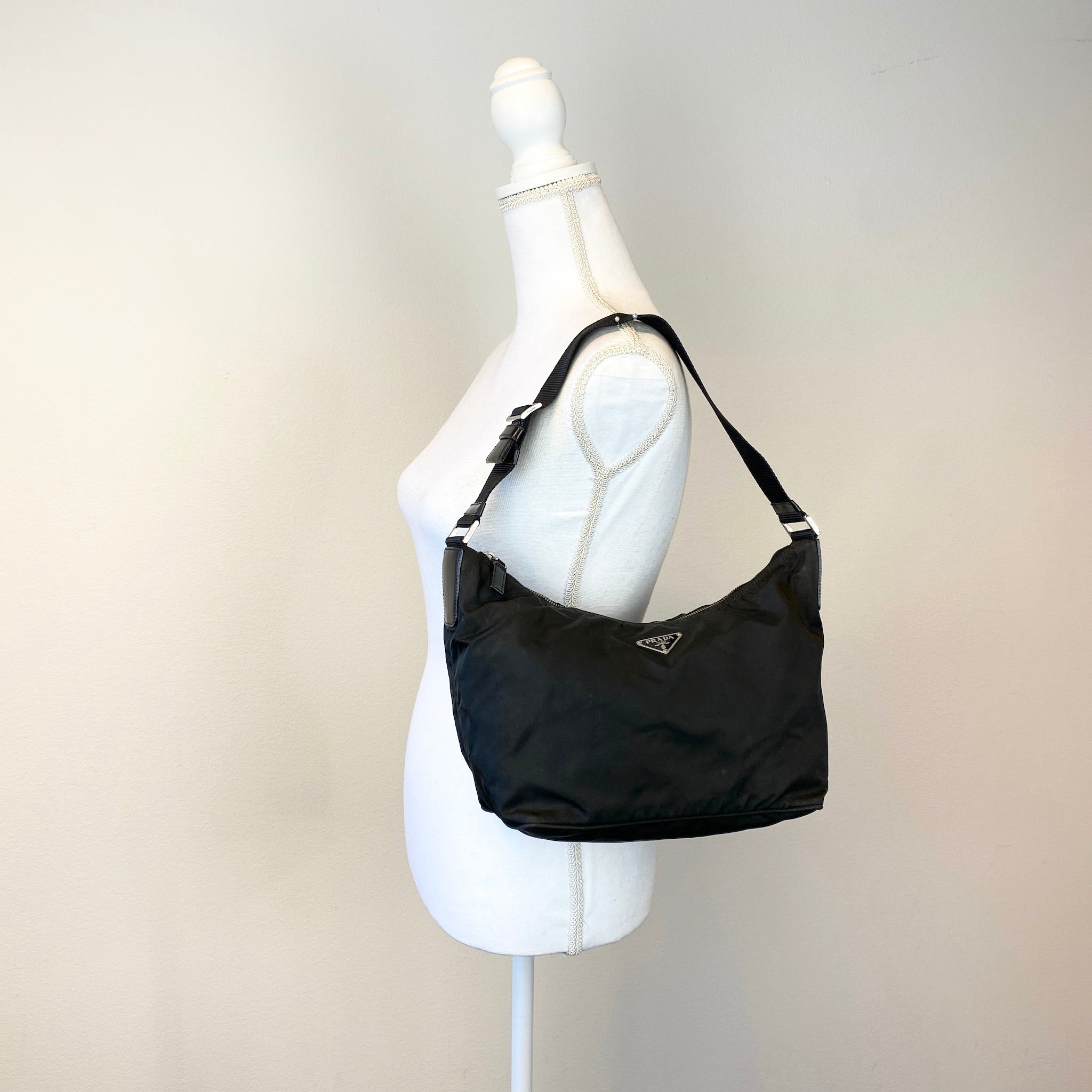 Nylon Shoulder Bag Black