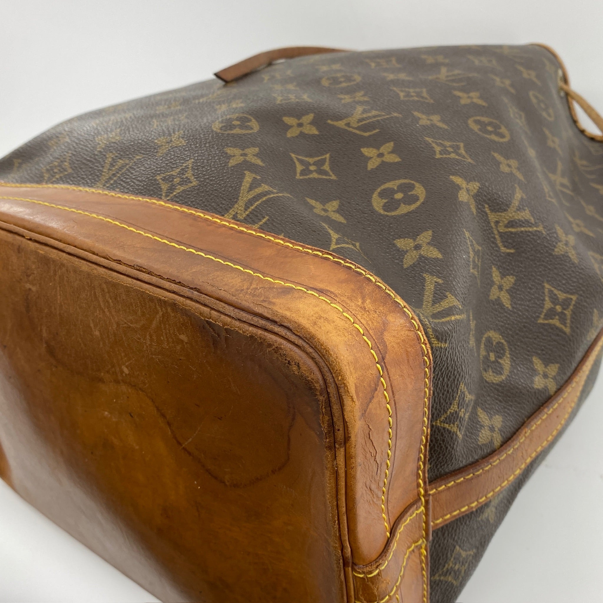 Noe Monogram Canvas Bag