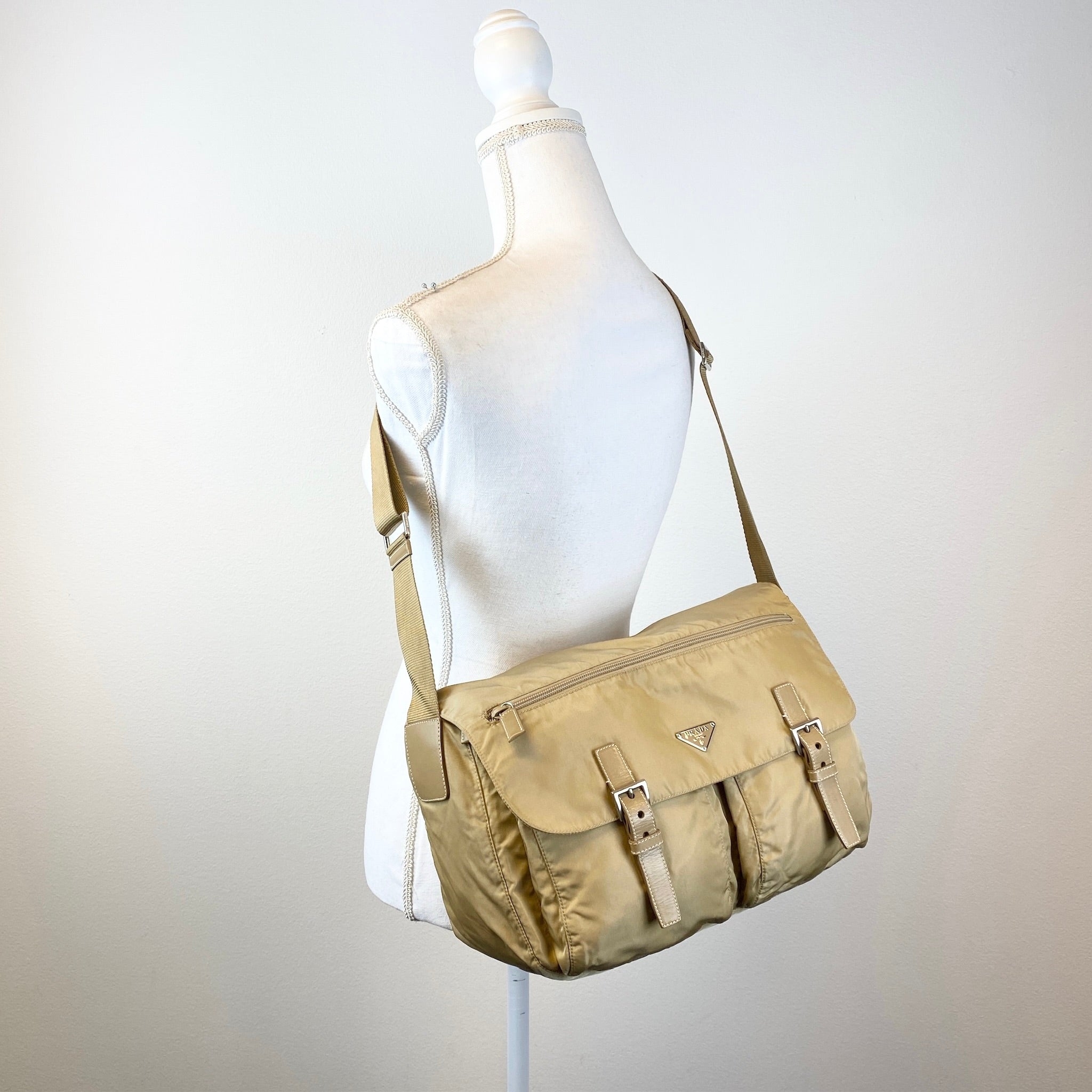 Nylon Messenger Large Crossbody Beige