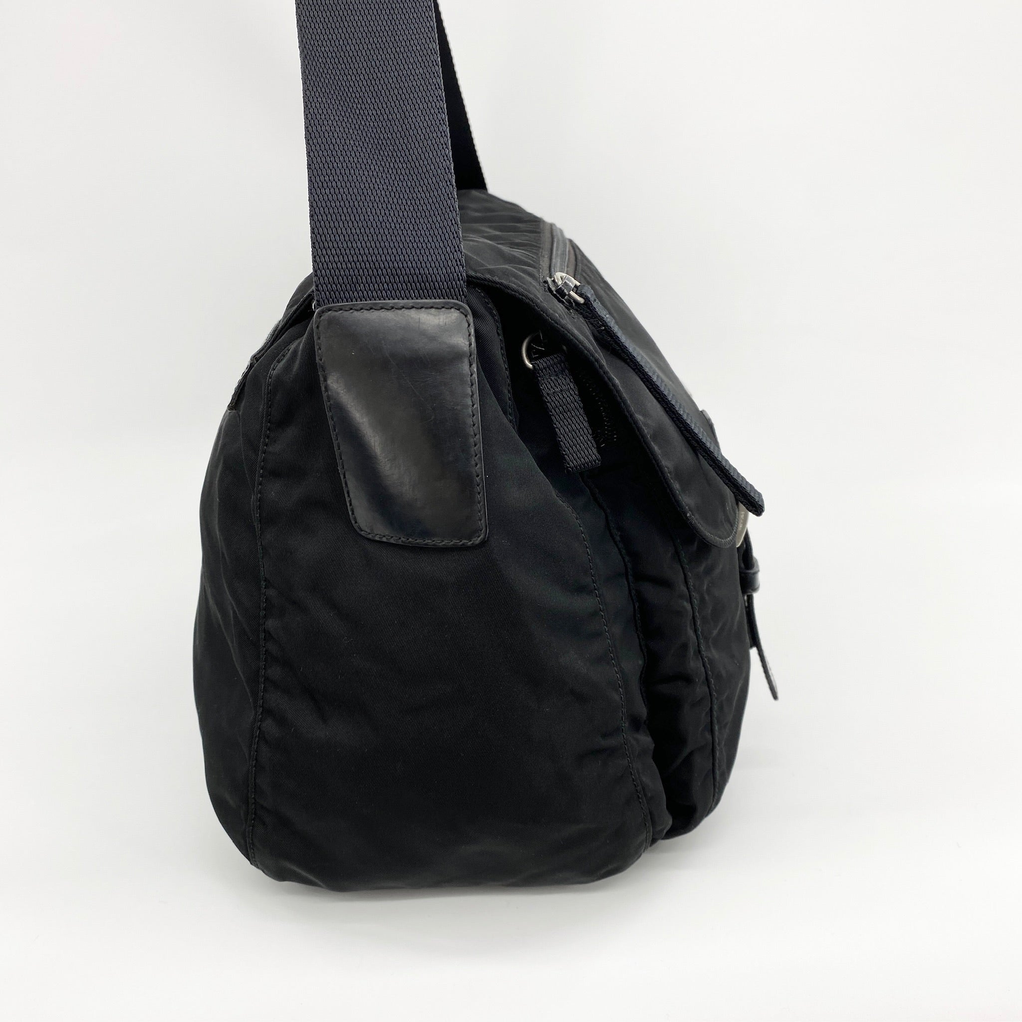 Nylon Messenger Large Crossbody Black