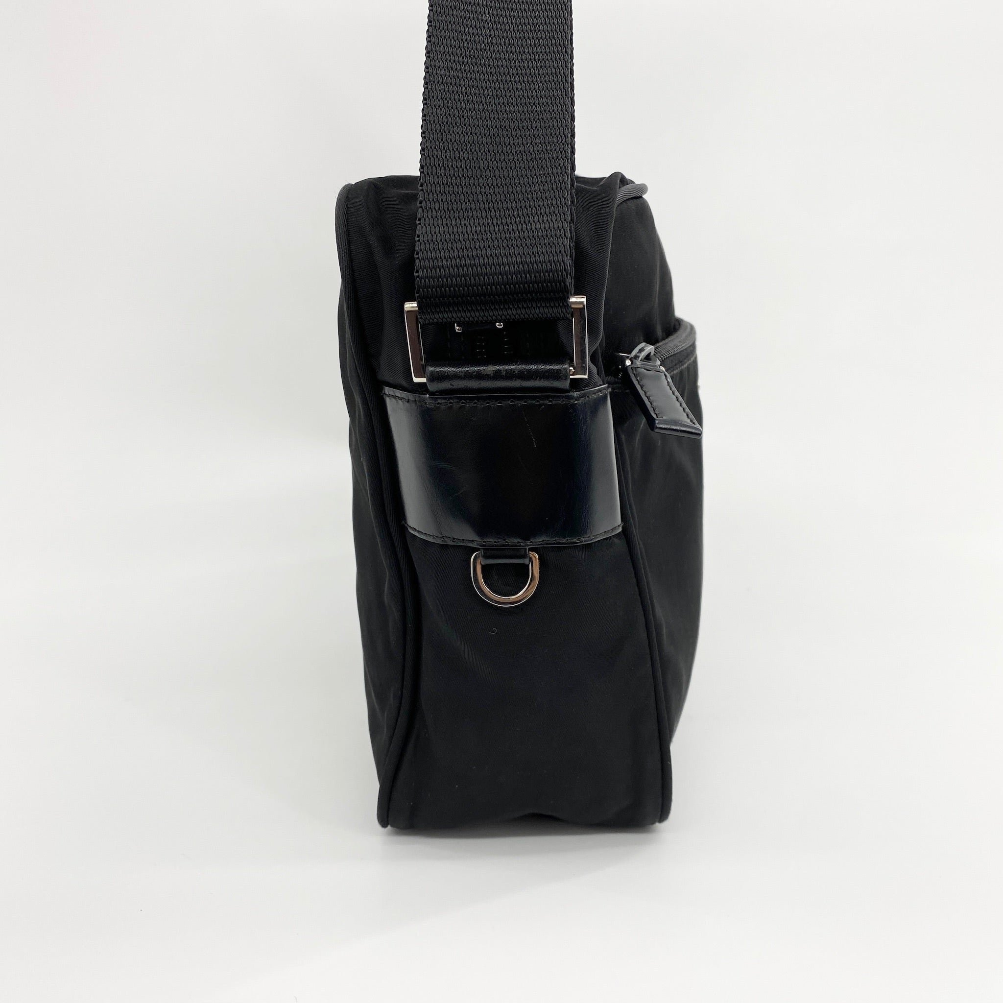 Nylon Camera Crossbody Black