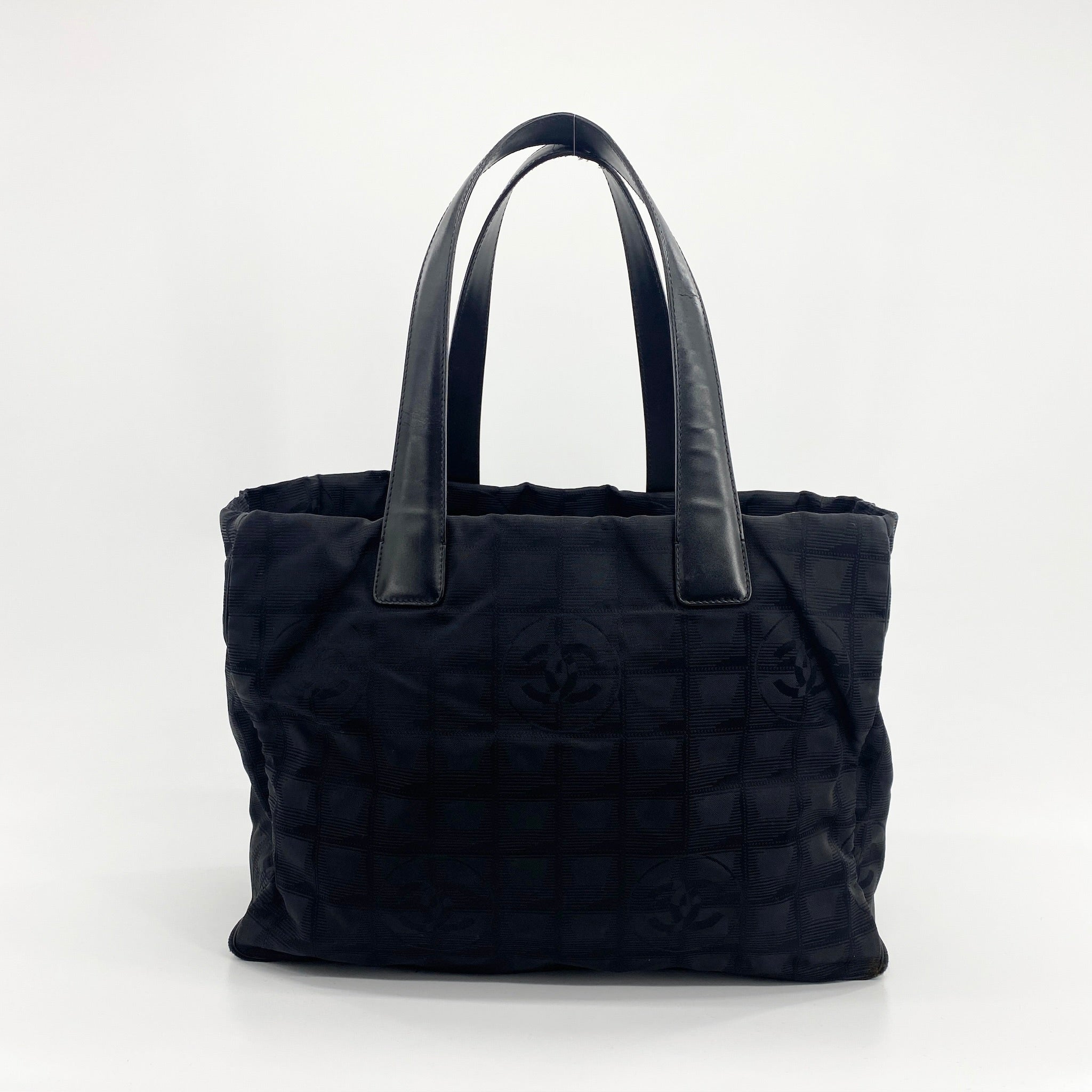 Travel Line Tote Black