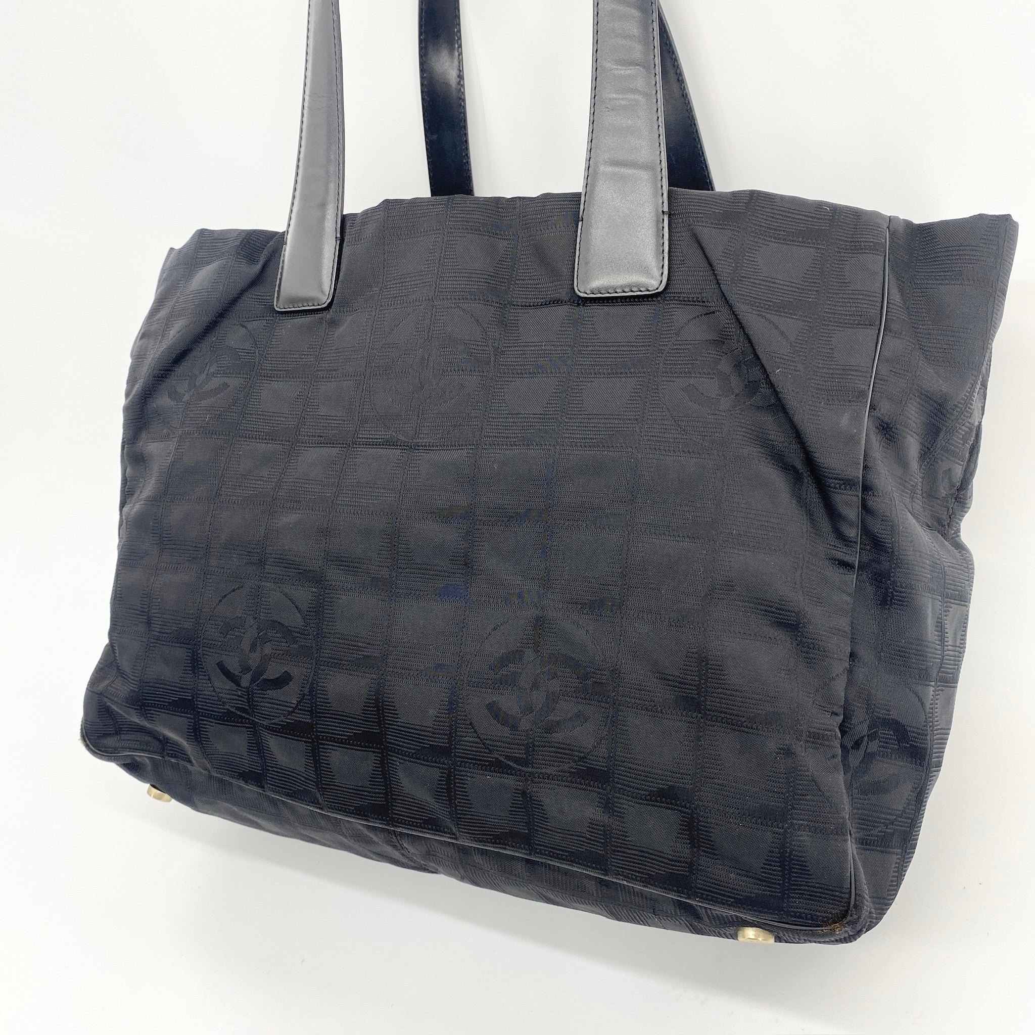 Travel Line Tote Black