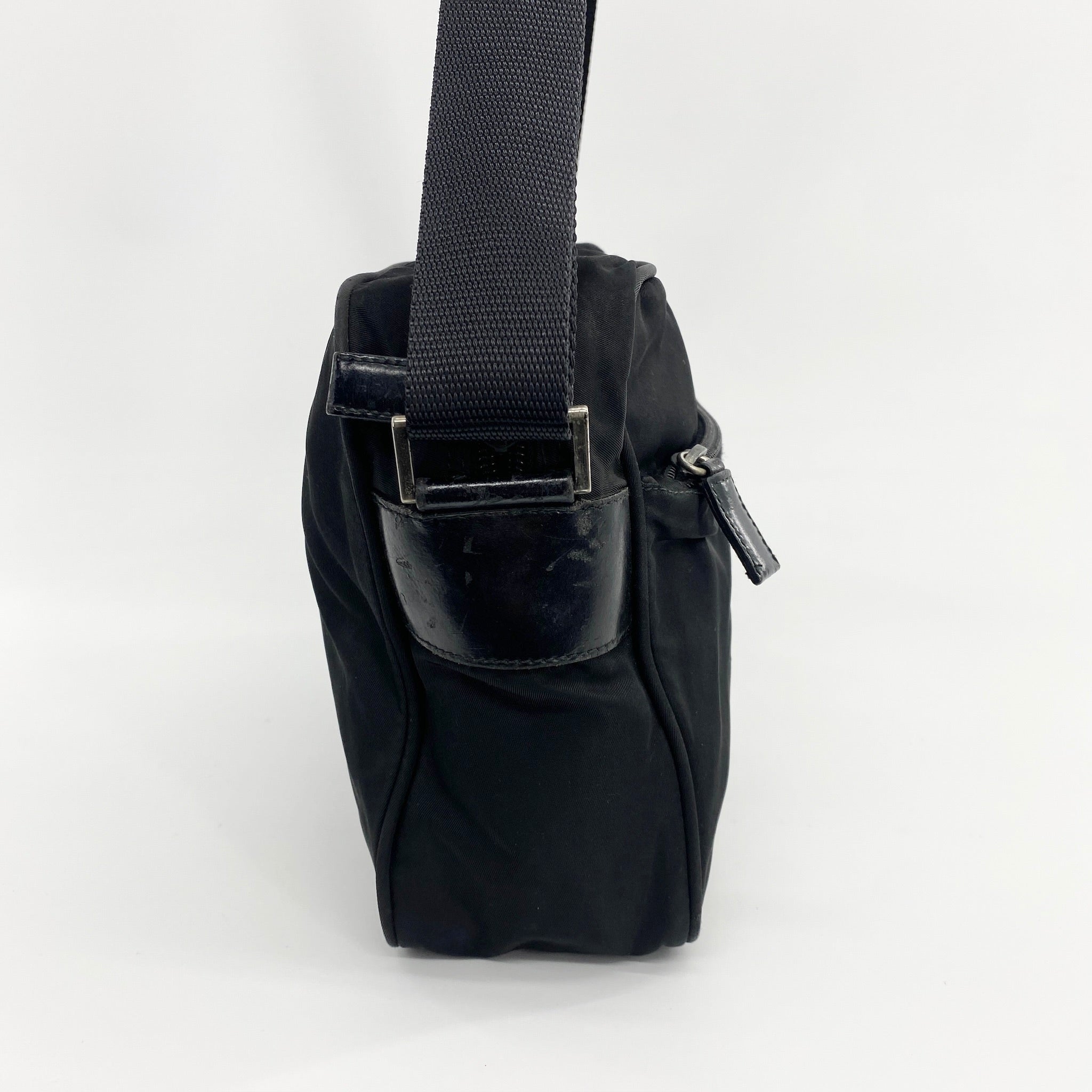 Nylon Camera Crossbody Black