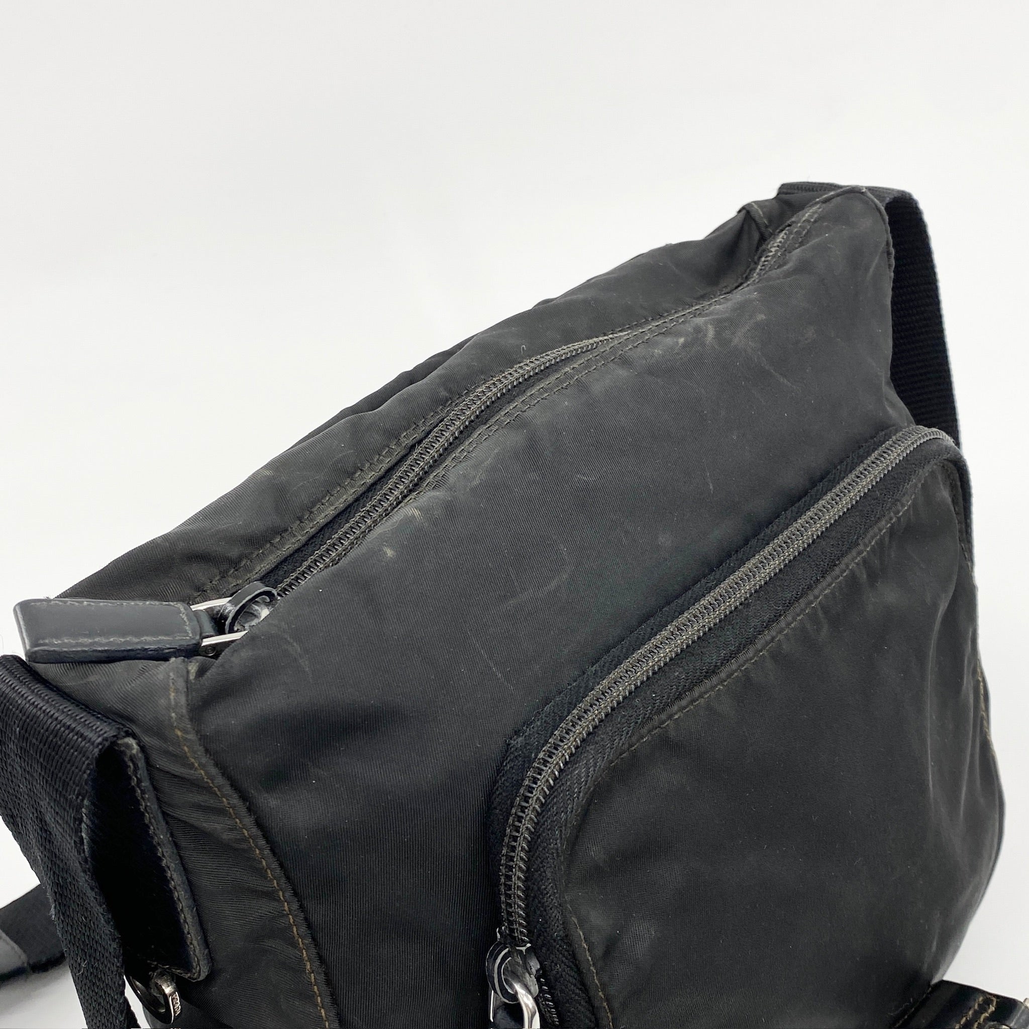 Messenger Small Crossbody Black