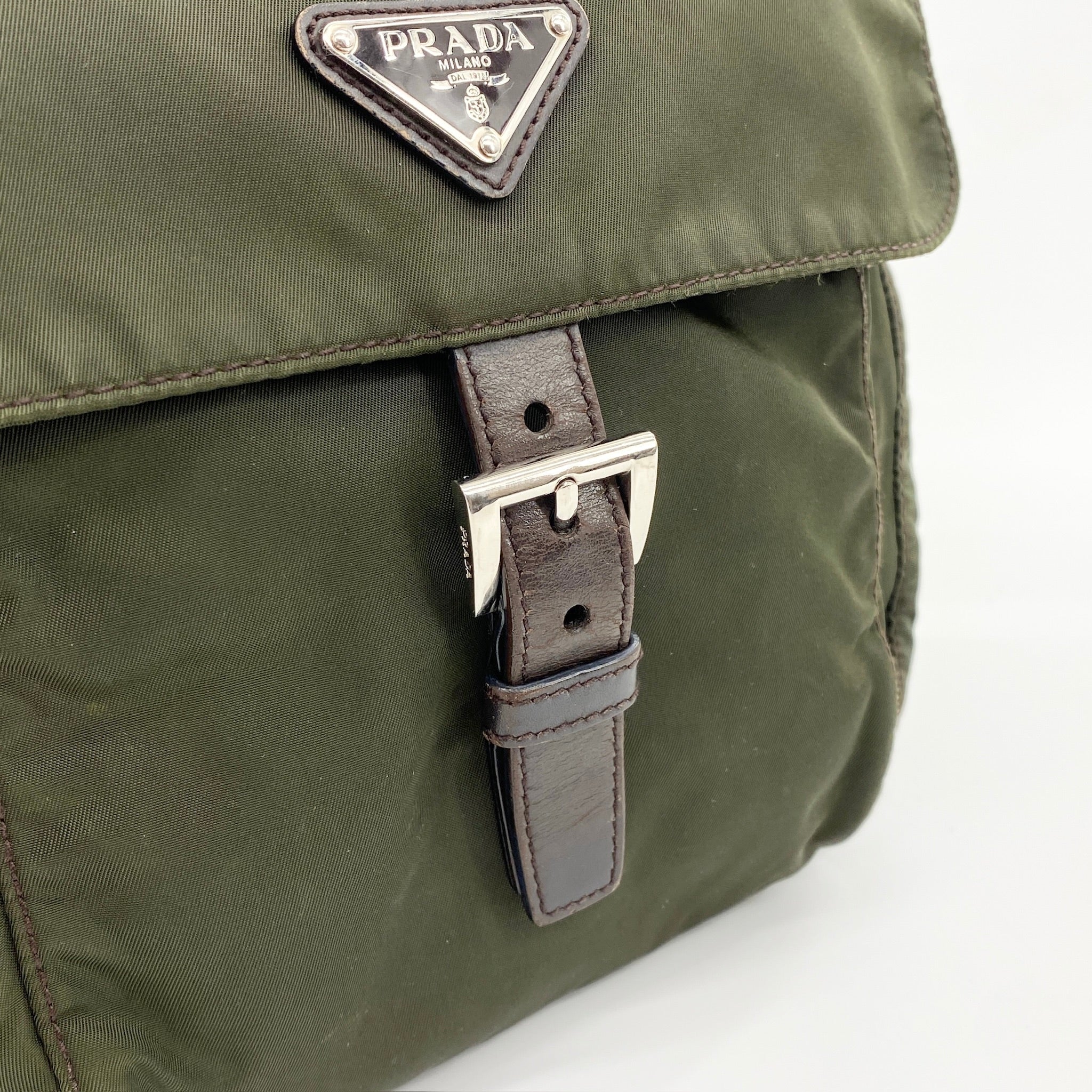 Messenger Small Crossbody Dark Green