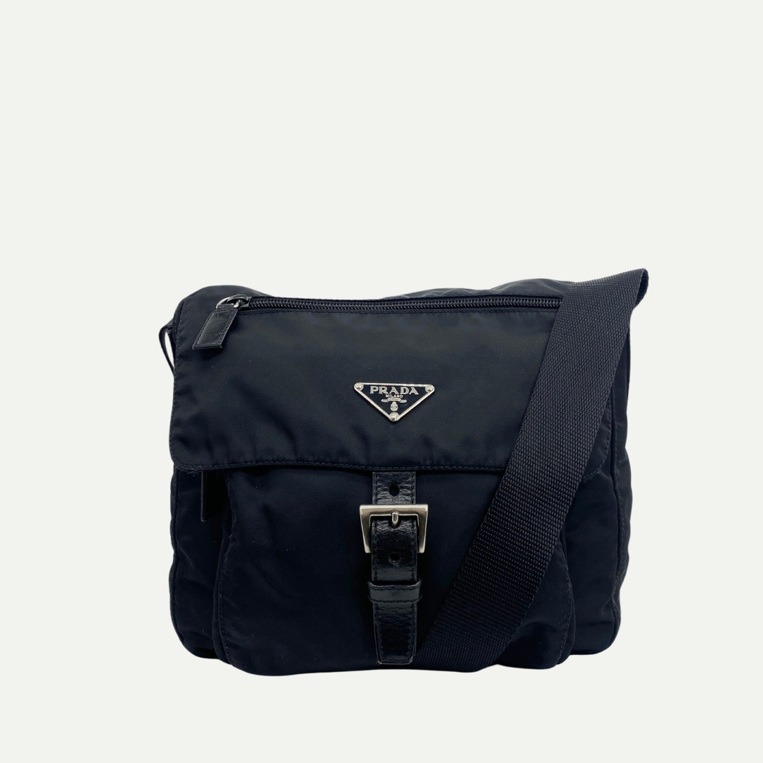 Messenger Small Crossbody Black