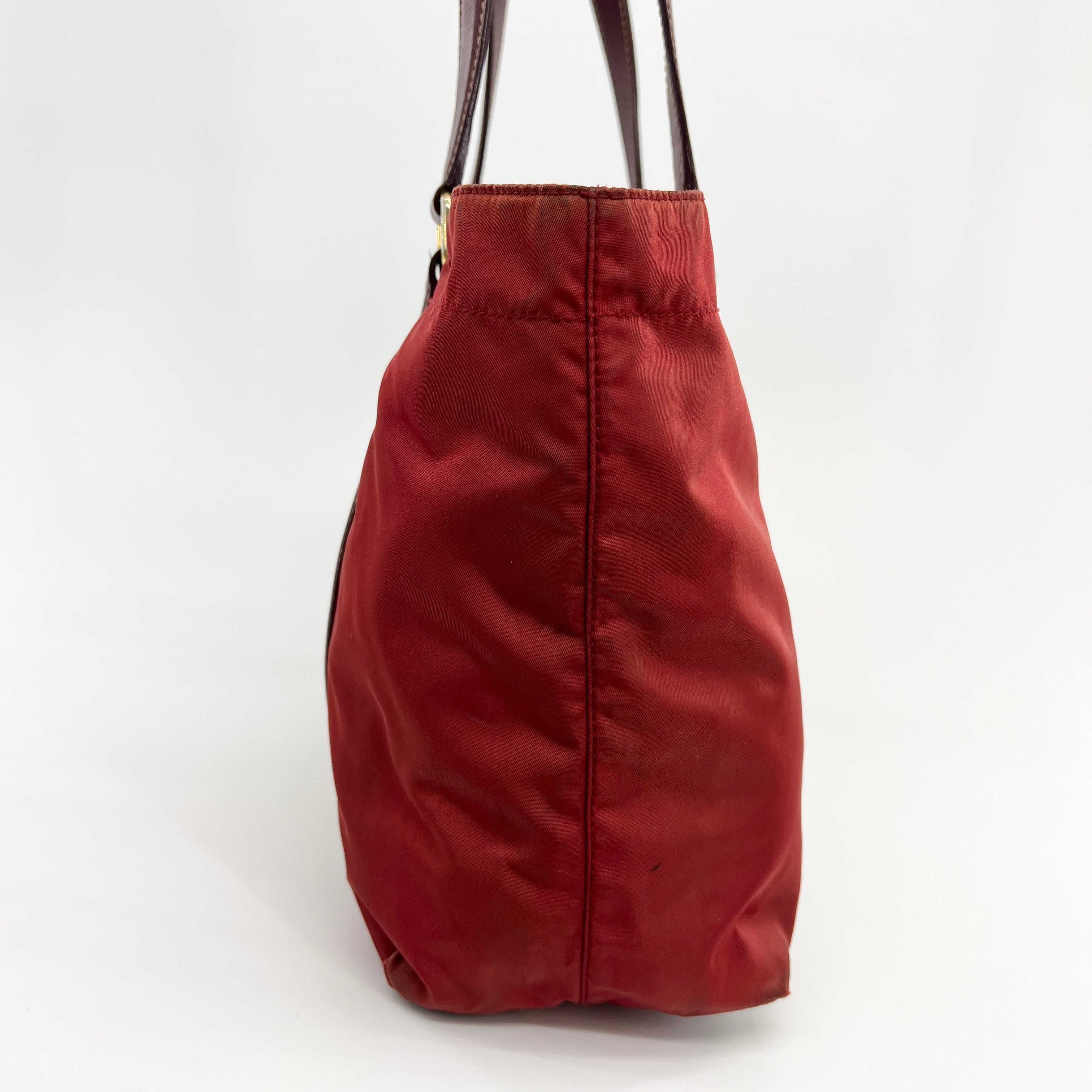 Nylon Tote Small Red - Vintage Luxuries